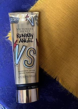 Крем для тіла victoria's secret runway angel парфумований лосьйон 236 мл