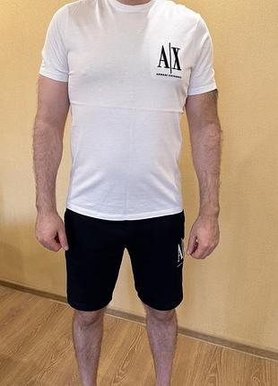 Продам комплектом дві футболки і шорти armani exchange оригінал