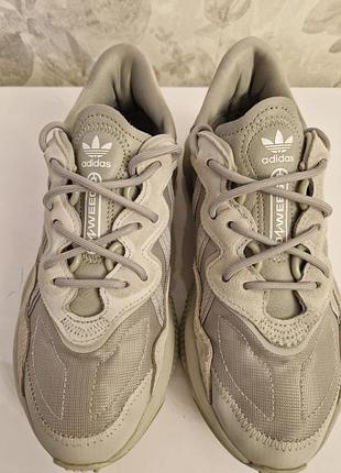 Оригинальные кроссовки adidas ozweego grey серого цвета (стан 9/10)