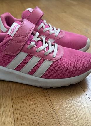 Кросівки жіночі adidas рожеві 38 розмір