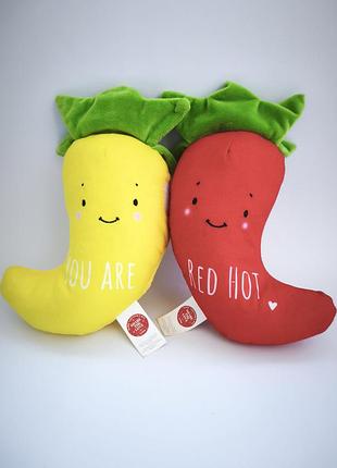Парные мягкие игрушки-перчики валентинки "you are red hot" на липучке для влюбленных