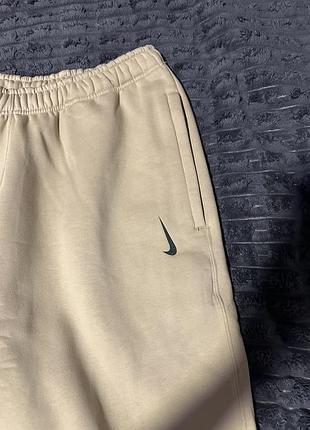 Оригінальні штани nike 3