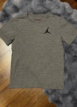 🩶 футболка jordan