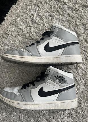 Кроссовки jordan 2