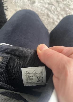 Кроссовки jordan 3