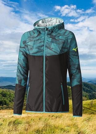 Жіноча бігова куртка-вітровка дощовик mizuno printed hoodie jacket