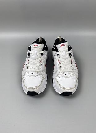 Чоловічі кросівки nike defy all day в гарному стані, оригінал 42/26,5 см