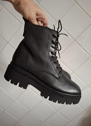 Кожаные ботинки tamaris