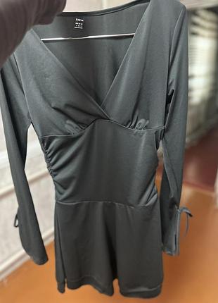 Коротка жіноча сукня shein чорна розмір 36