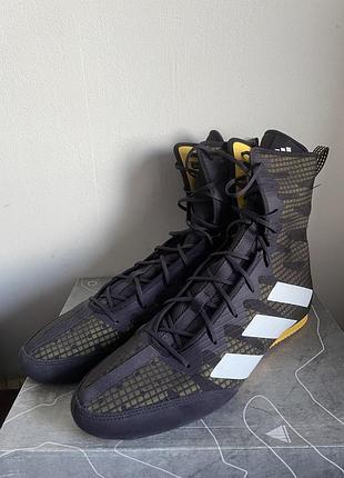Борцовки чоловічі adidas box hog 4 чорні з жовтим