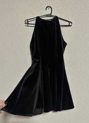 Бархатна сукня zara