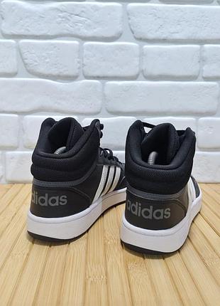 Кроссовки adidas 7