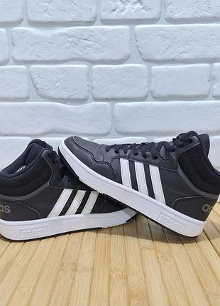 Кроссовки adidas 4
