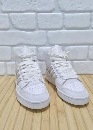 Кроссовки adidas 5