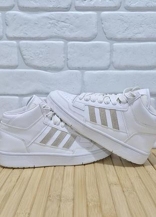 Кроссовки adidas 6