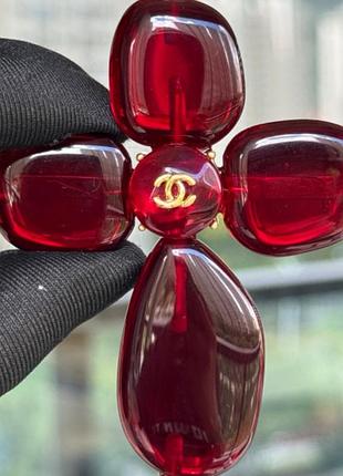Брошка бренду chanel