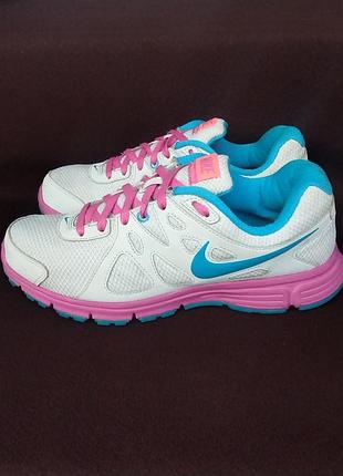 Кросівки жіночі легкі nike revolution 2.