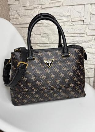 Стильна жіноча оригінальна сумка guess cordelia
