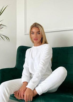 Костюм домашній велсофт білий