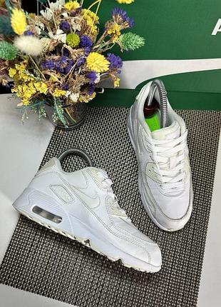 Оригинальные кожаные кроссовки nike