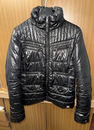 Куртка жіноча tommy hilfiger чорна розмір s-m