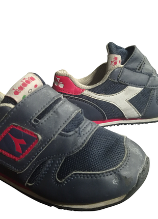 Демисезонные детские кроссовки diadora 26 размер