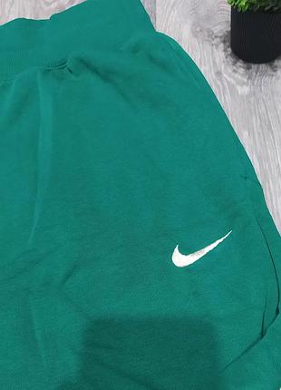 Спортивні штани nike 3