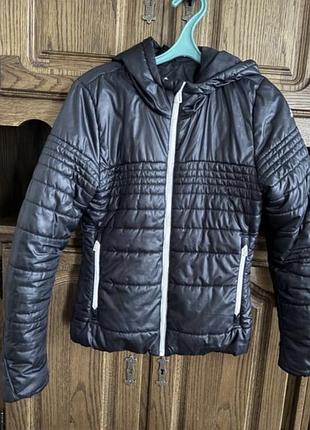 Жіноча куртка adidas original чорна