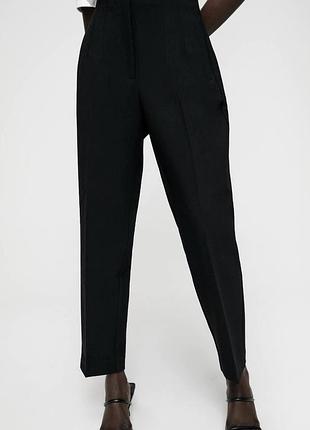 Стильні базові брюки від zara, xs