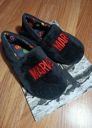 Капці дитячі marvel чорні