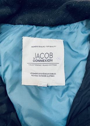 Пухова жилетка jacob connexion . 2