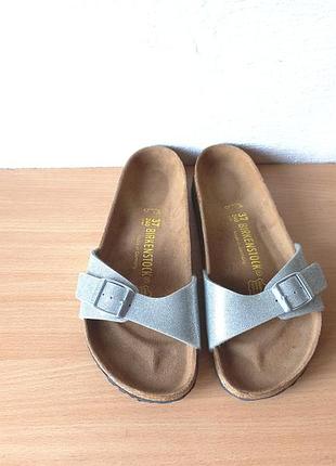 Классные ортопедические шлепанцы birkenstock 37-38 р. стелька 24,3 см.