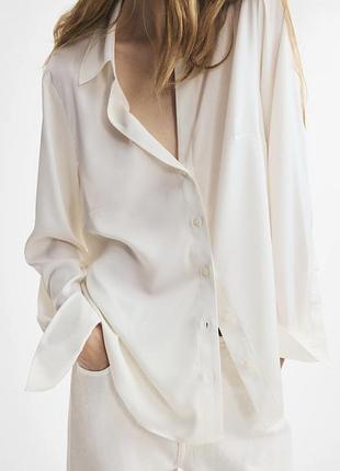 Стильна атласна блуза від h&m, xl