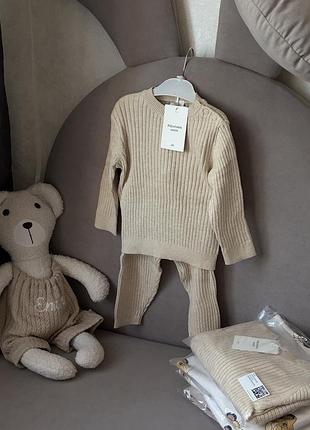 Костюм у рубчик h&m на хлопчика/дівчинку