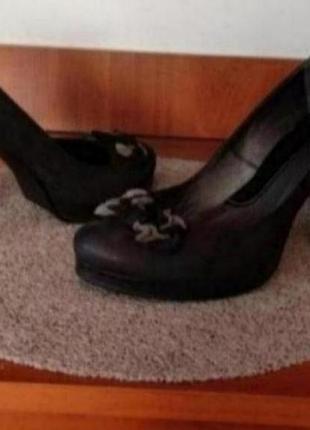 Туфлі шкіряні  з нубуку  kati shoes з польщі  роз. 38.5-39