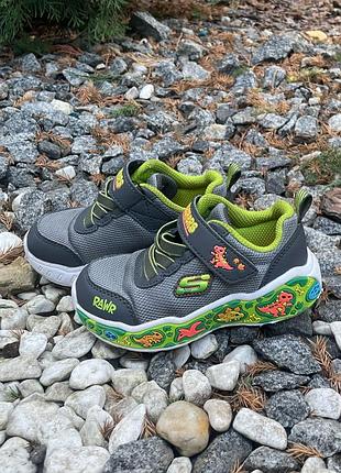Яскраві кросівки skechers play scene р. 24 (15.5 см) з динозаврами в ідеальному стані!