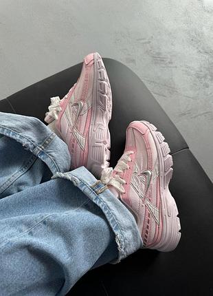 Nike initiator pink/white 3