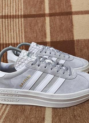 Жіночі кросівки adidas