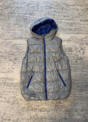 Жилет reserved