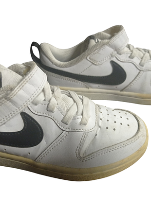Демисезонные кроссовки nike 29,5 размер