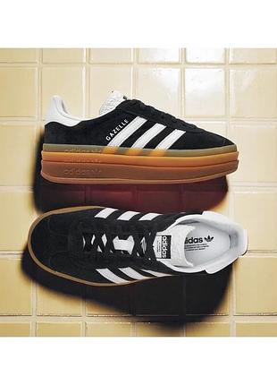 Оригінал кросівки снікерси мокасіни кроси gazelle bold adidas