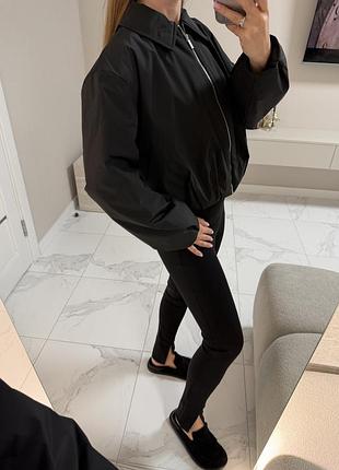 Утеплений бомбер zara 2