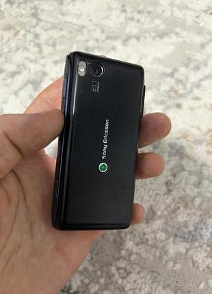 Sony ericsson u10i aino — оригінал. все працює 3