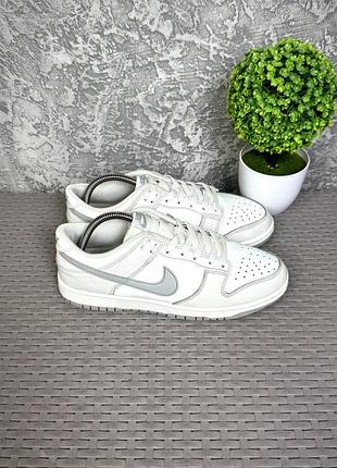 Nike dunk low кроссовки 42 размер кожаные спортивные белые