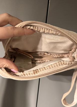 Valentino косметичка пудрова нова 3