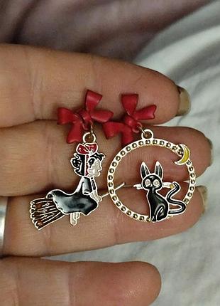 Серьги сережки гвоздики на уши ведьма черная кошка бантик