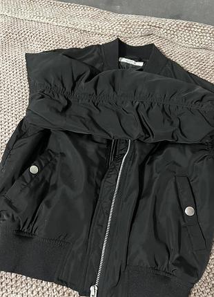 Куртка бомбер для дівчинки h&m чорна 4