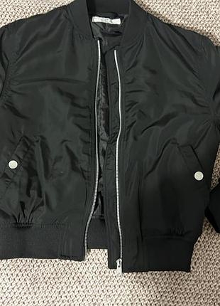 Куртка бомбер для дівчинки h&m чорна