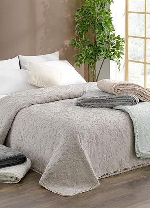 Покрывало махровое на кровать 100% хлопок 220×240 см moss home zeren бежевое