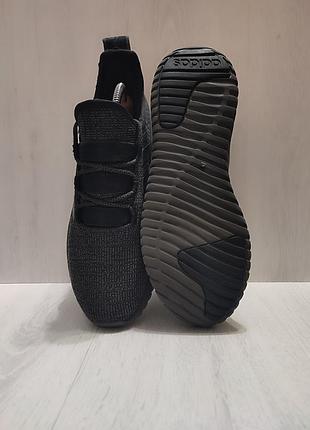 Кроссовки adidas 41,5- стелька 26 см 2